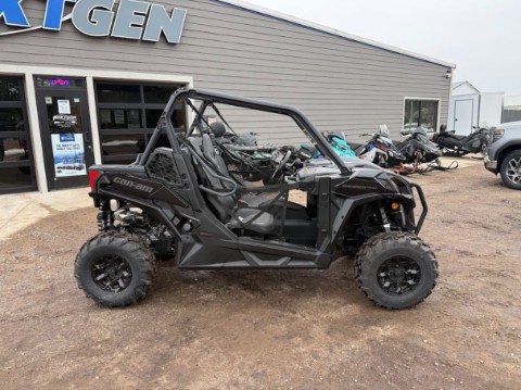 2025 Can-Am Maverick Trail DPS 700 in Chippewa Falls, Wisconsin - Photo 2