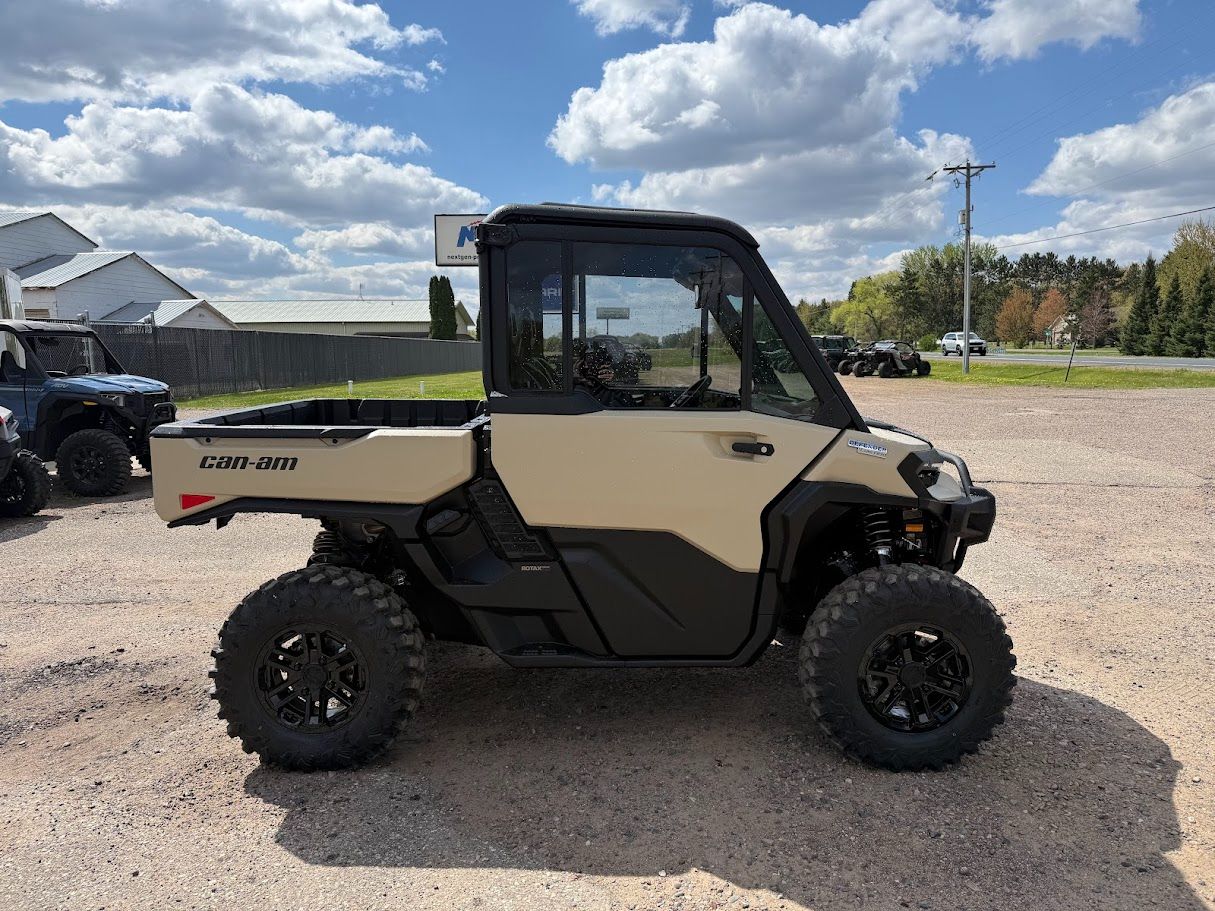 2026 Can-Am Defender Limited HD11 in Chippewa Falls, Wisconsin - Photo 4