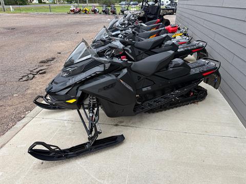 2026 Ski-Doo MXZ Adrenaline 129 850 E-TEC ES Ripsaw 1.25