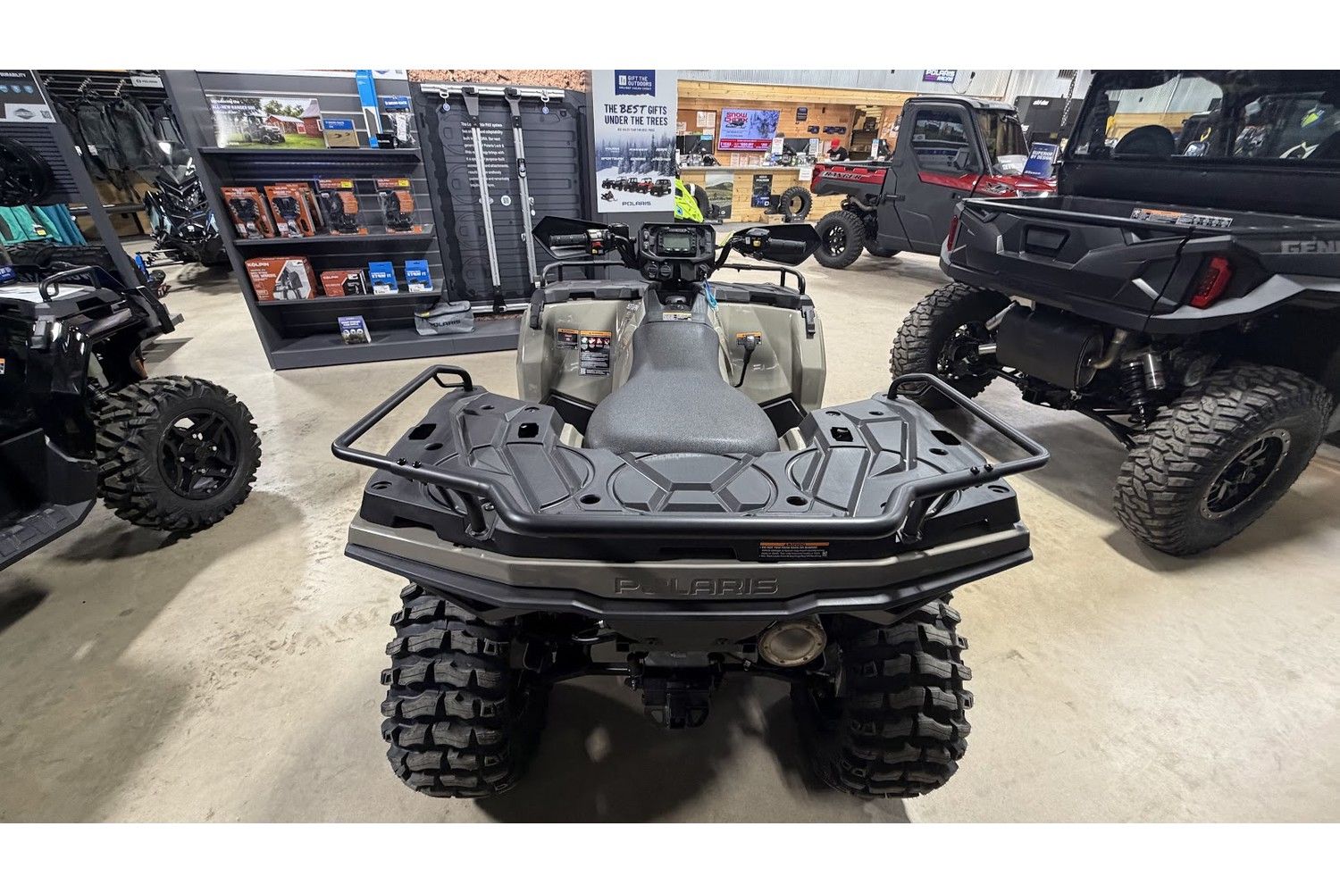 2026 Polaris Sportsman 570 EPS in Chippewa Falls, Wisconsin - Photo 4