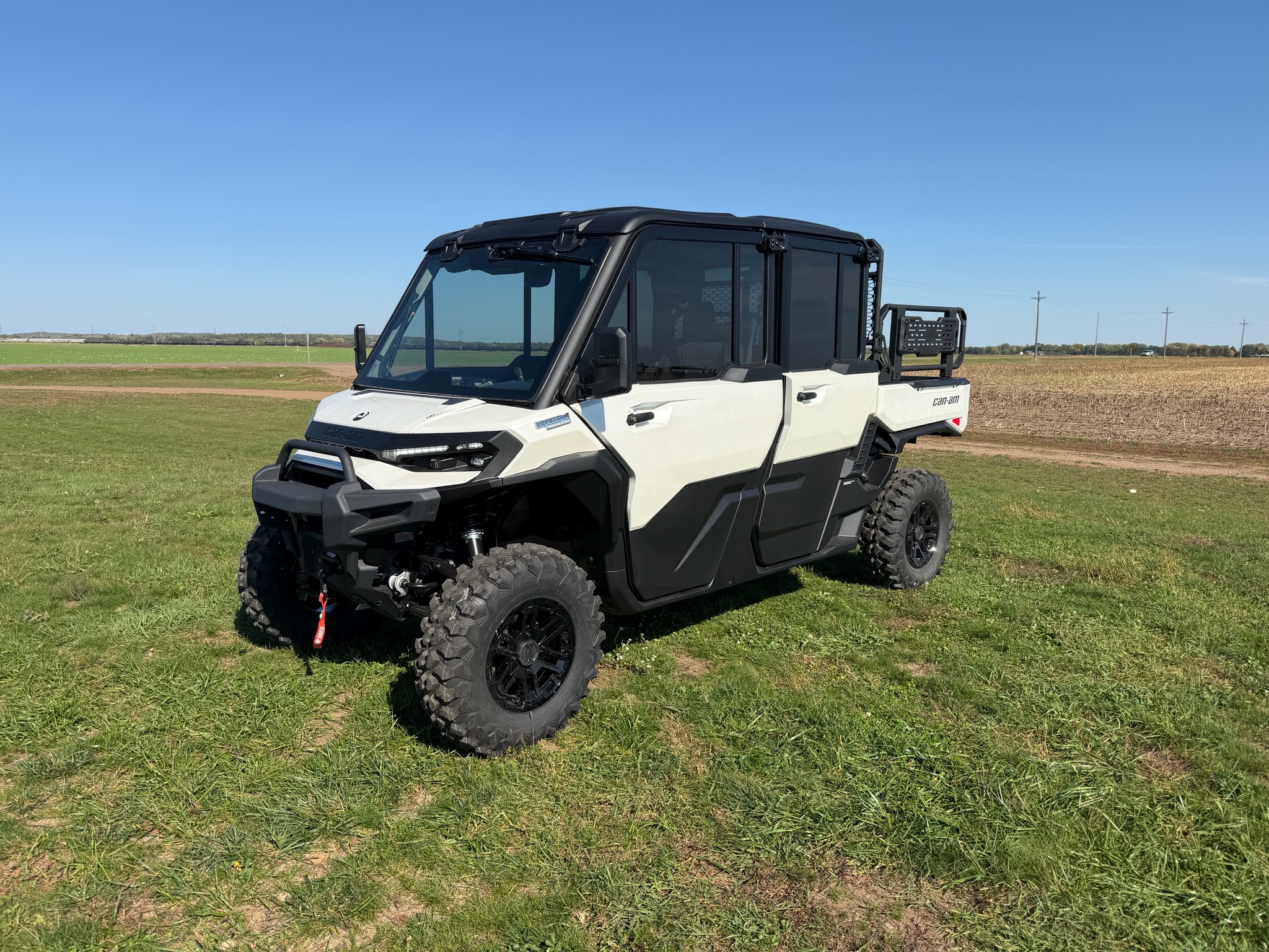 2027 Can-Am™ Defender XU MAX Limited HD11 2