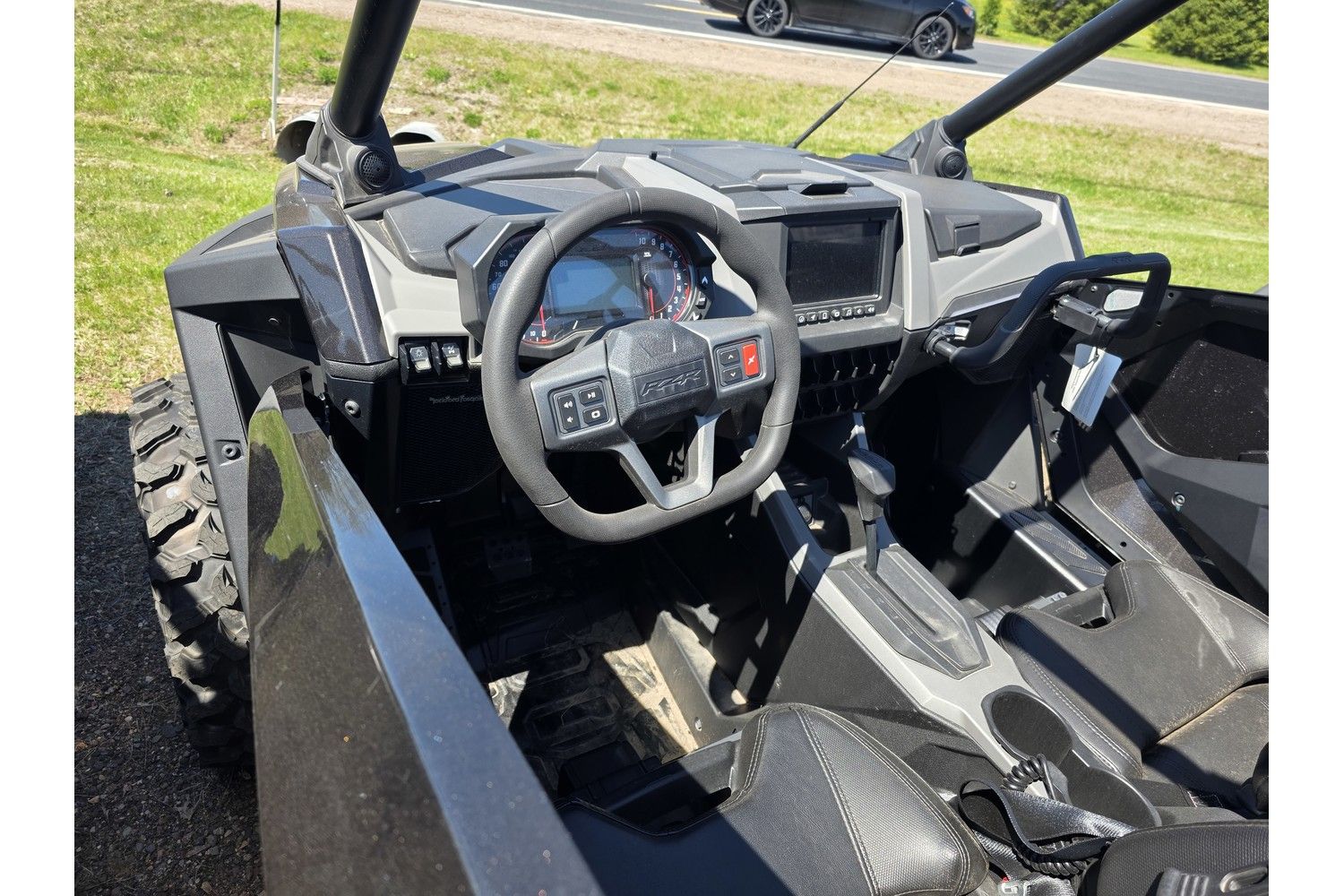 2024 Polaris RZR PRO XP 4 Ultimate in Chippewa Falls, Wisconsin - Photo 4
