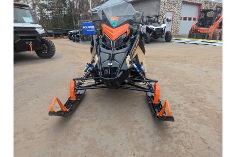 2022 Polaris 650 Indy VR1 137 SC in Webb Lake, Wisconsin - Photo 4