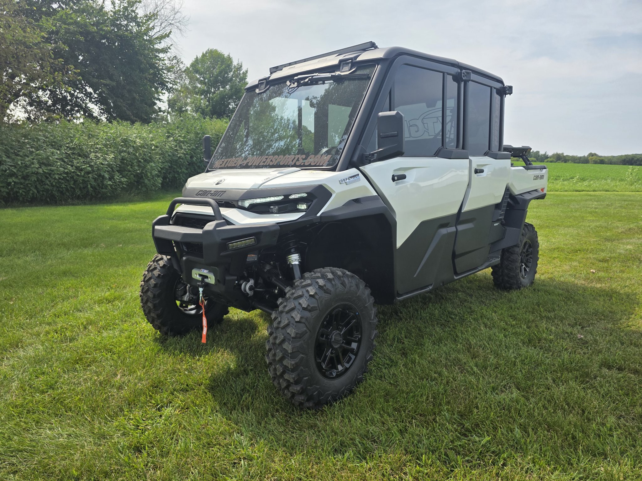 2026 Can-Am™ Defender MAX Limited HD11 2