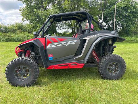 2024 Polaris RZR XP 1000 Ultimate — photo 1 of 8