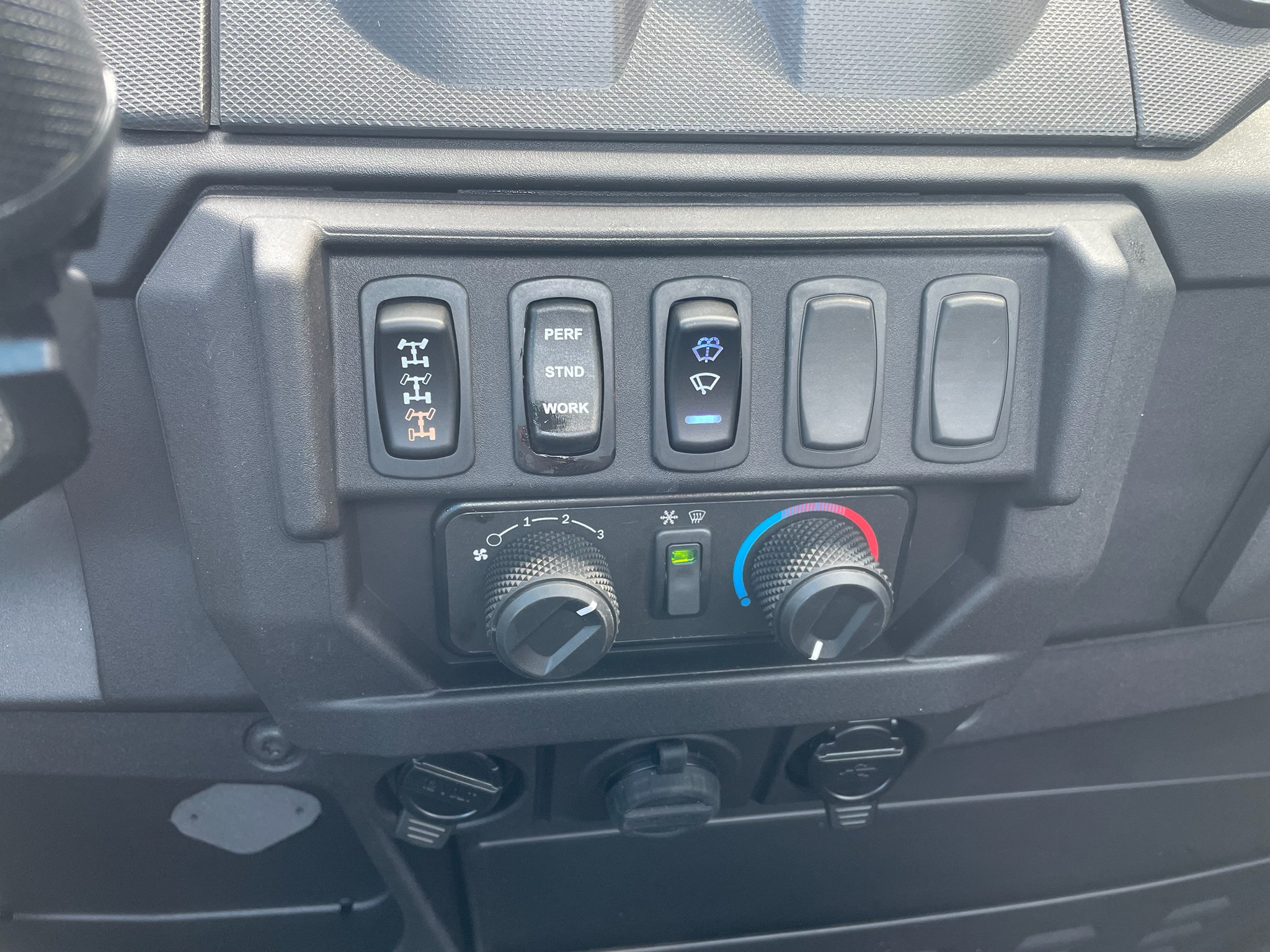 2027 Polaris Ranger XP 1000 Cab 11