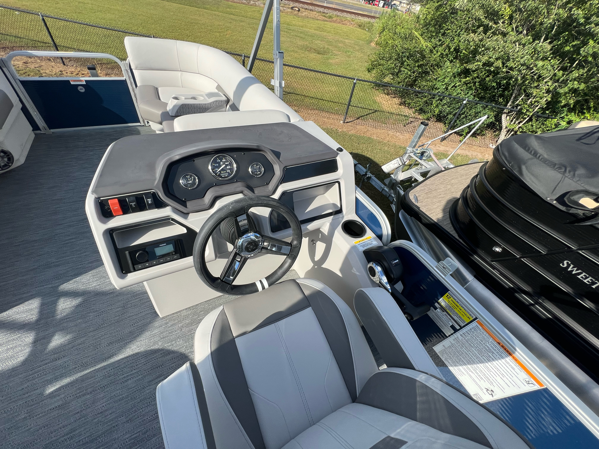 New 2023 Godfrey Sweetwater Xperience 2286 SBX Power Boats