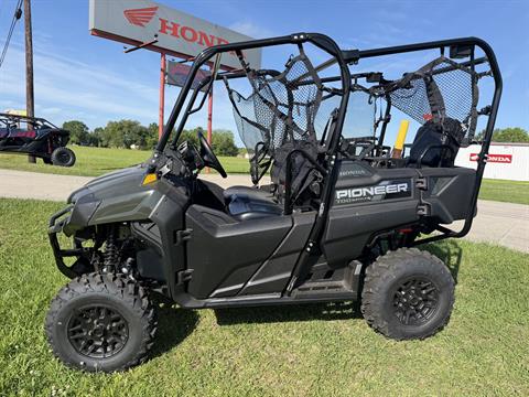2026 Honda Pioneer 700-4 Deluxe