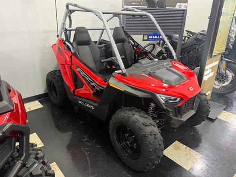 2026 Polaris RZR 200 EFI