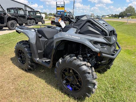 2027 Can-Am Outlander X MR 700