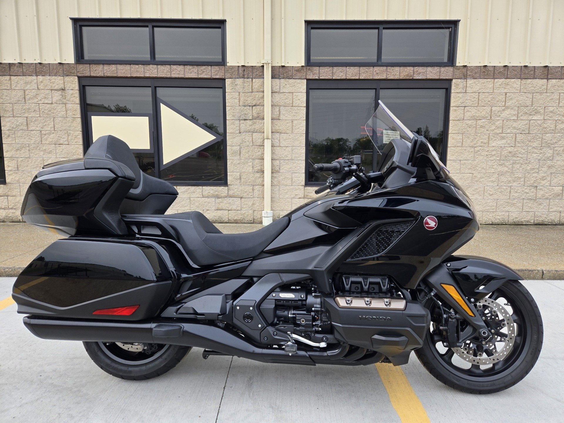2023 Honda Gold Wing Tour Automatic DCT in Canton, Ohio - Photo 1