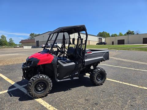 2017 Honda Pioneer 700 in Canton, Ohio - Photo 2