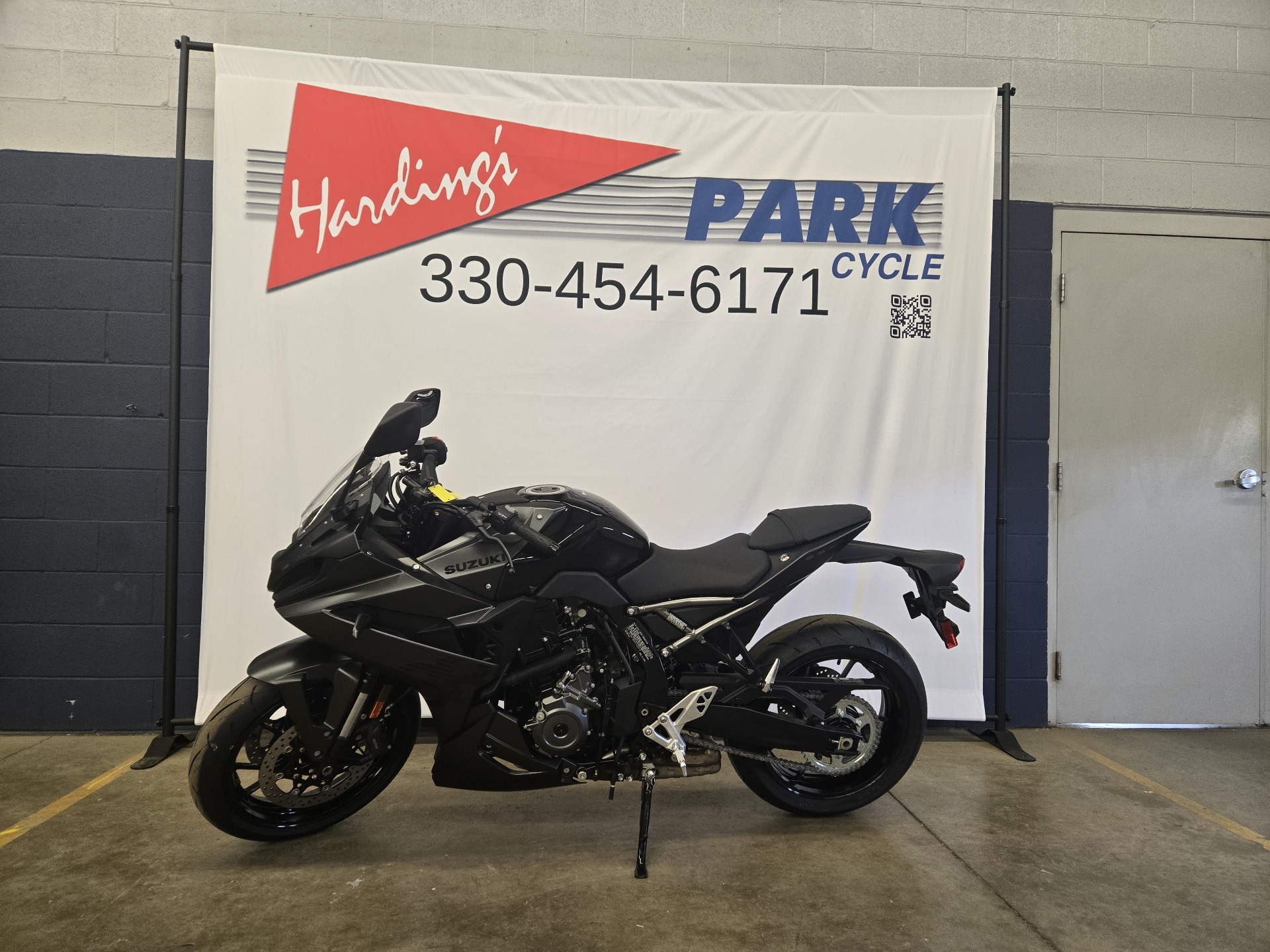 2025 Suzuki GSX-8R in Canton, Ohio - Photo 2