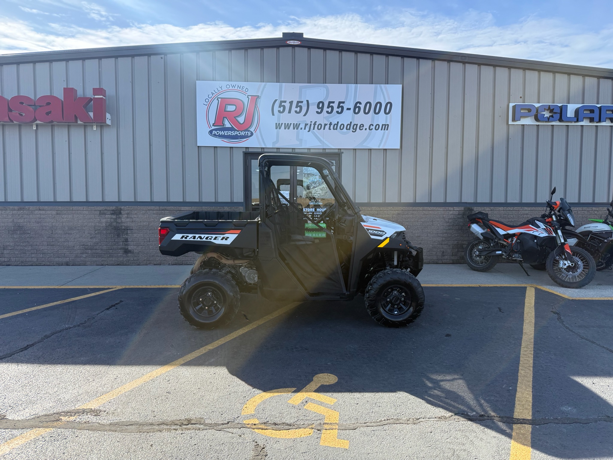 2024 Ranger 1000 Premium