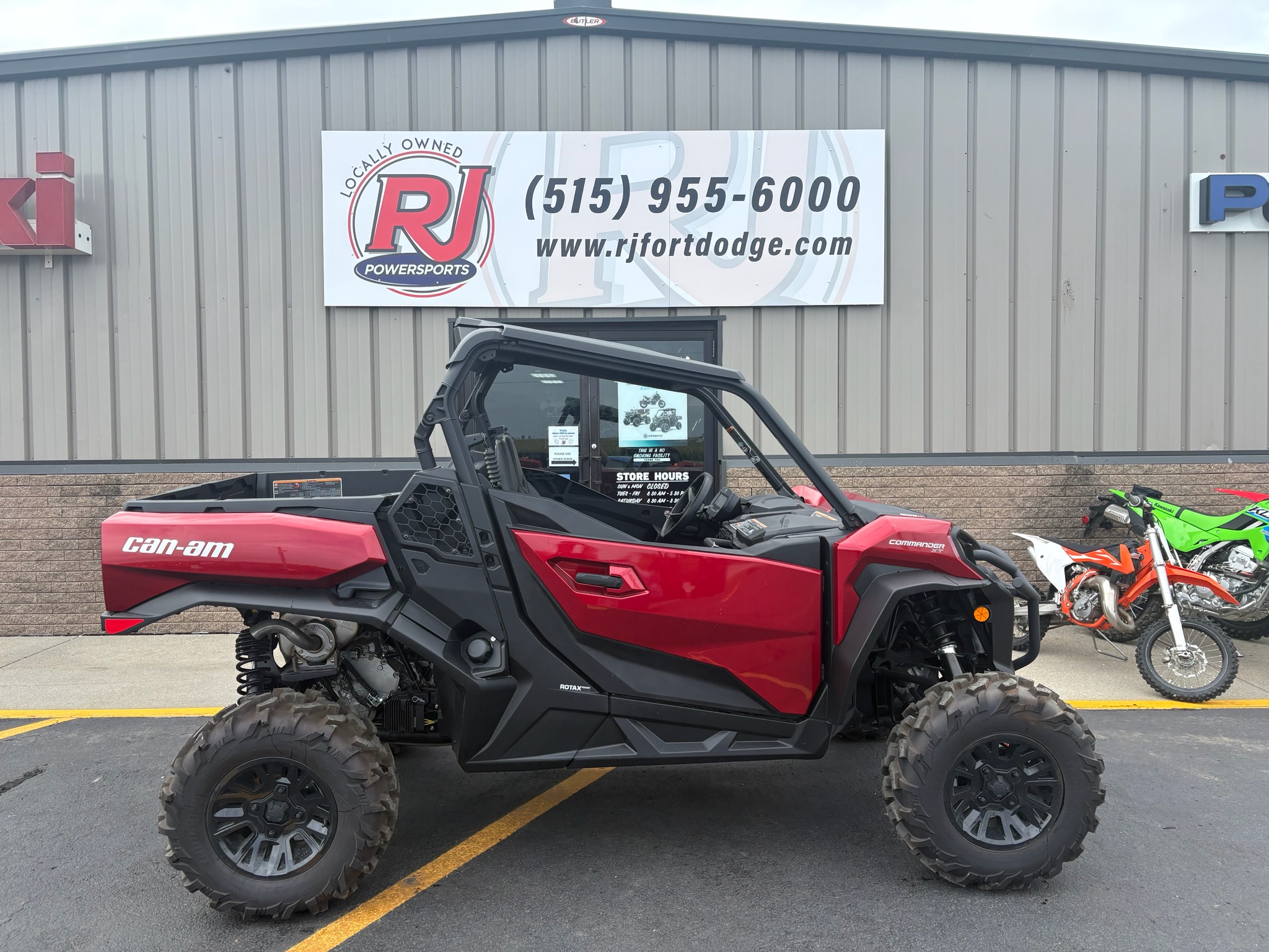 2026 Can-Am Commander XT 1000R