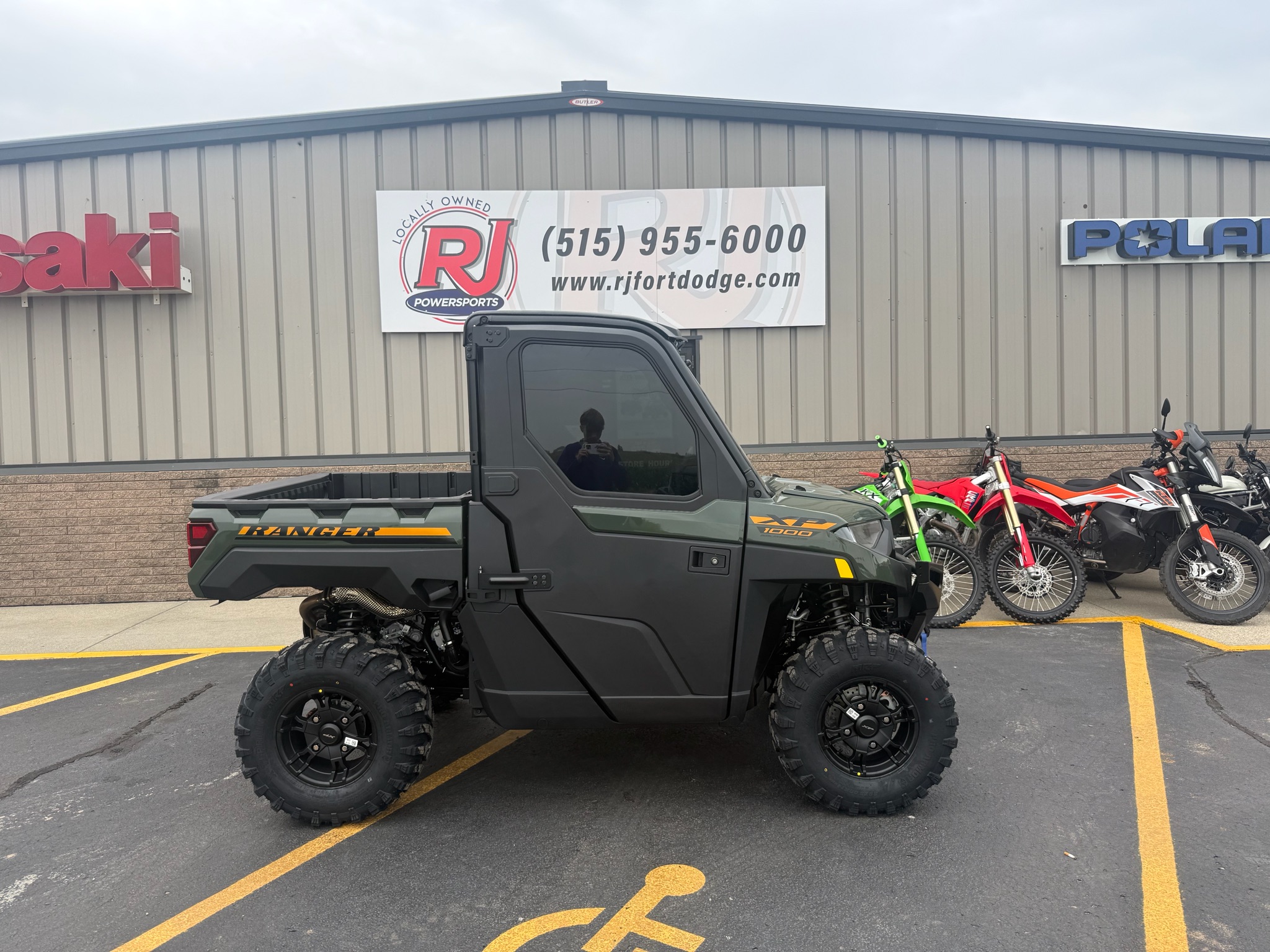 2027 Polaris Ranger XP 1000 NorthStar Ultimate 1