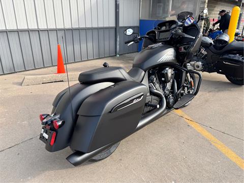New 2025 Indian Motorcycle Challenger® Dark Horse®, Ottumwa IA