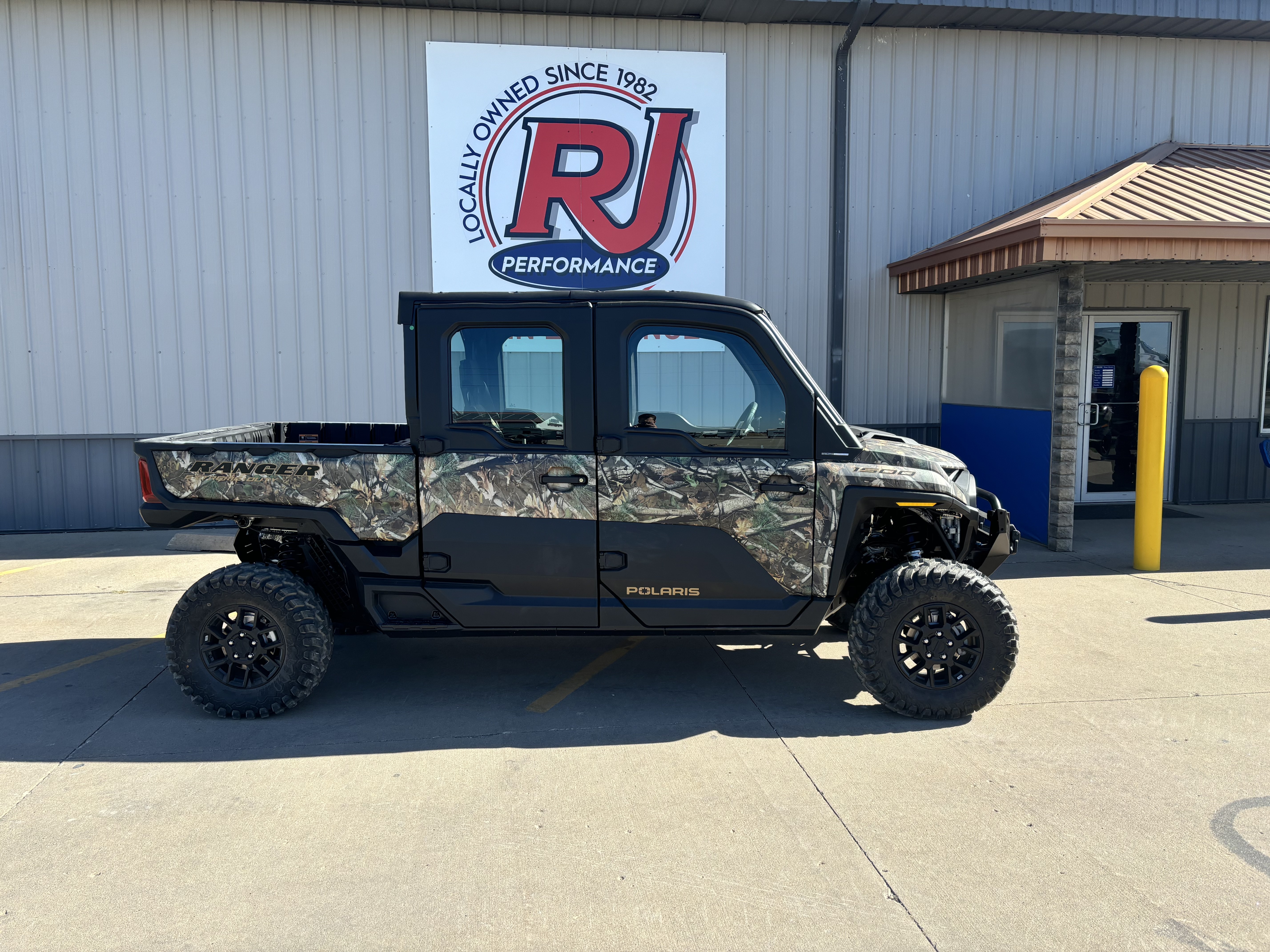 Polaris Ranger Crew XD 1500 Northstar Edition Ultimate Image