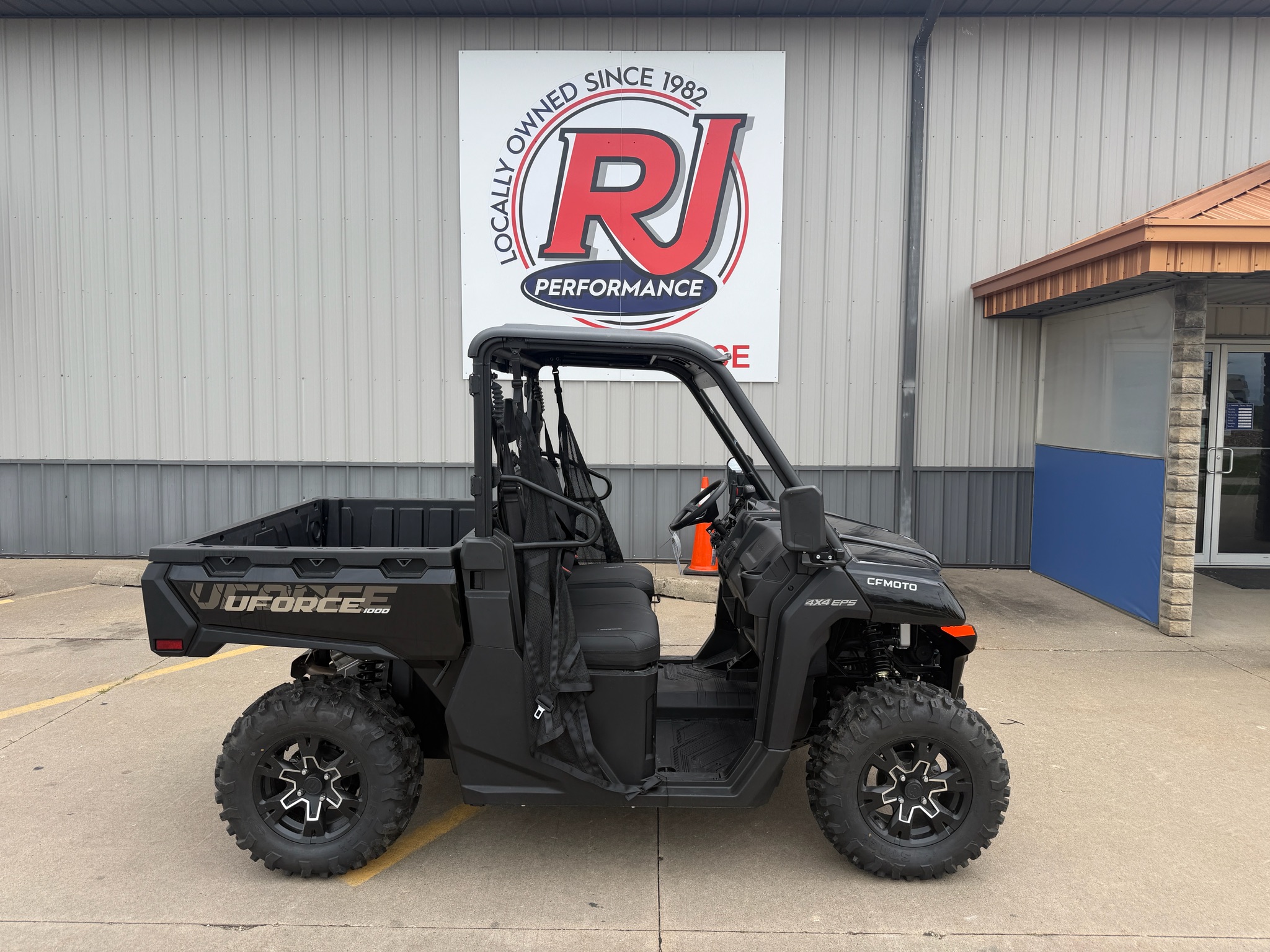 2026 CFMOTO UFORCE 1000