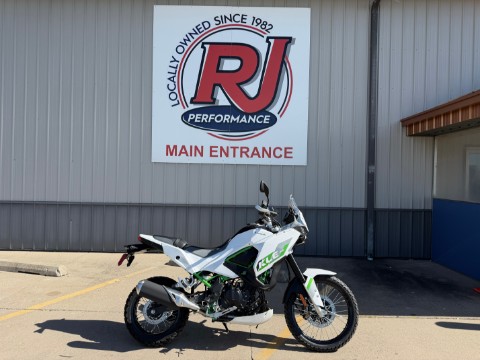 2026 Kawasaki KLE500 SE ABS
