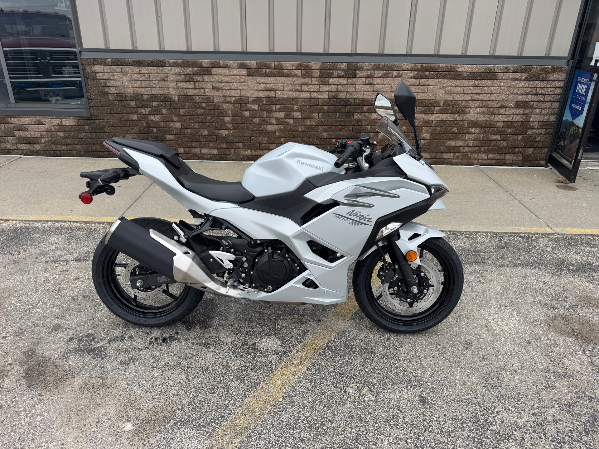 Kawasaki Ninja 500 Image