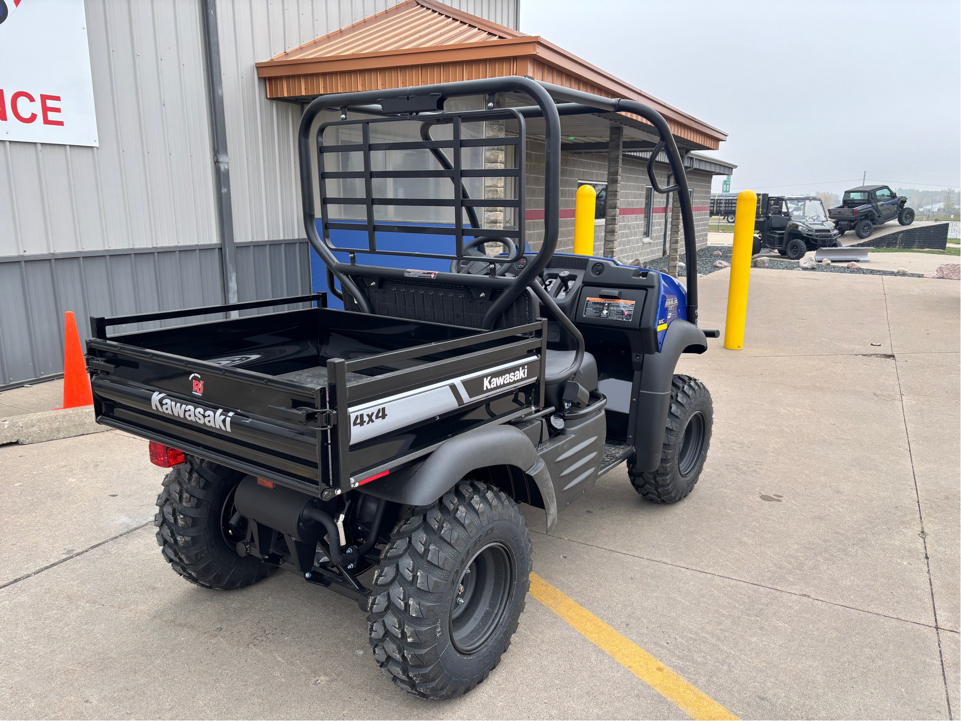 2026 Kawasaki MULE SX 4x4 XC 2