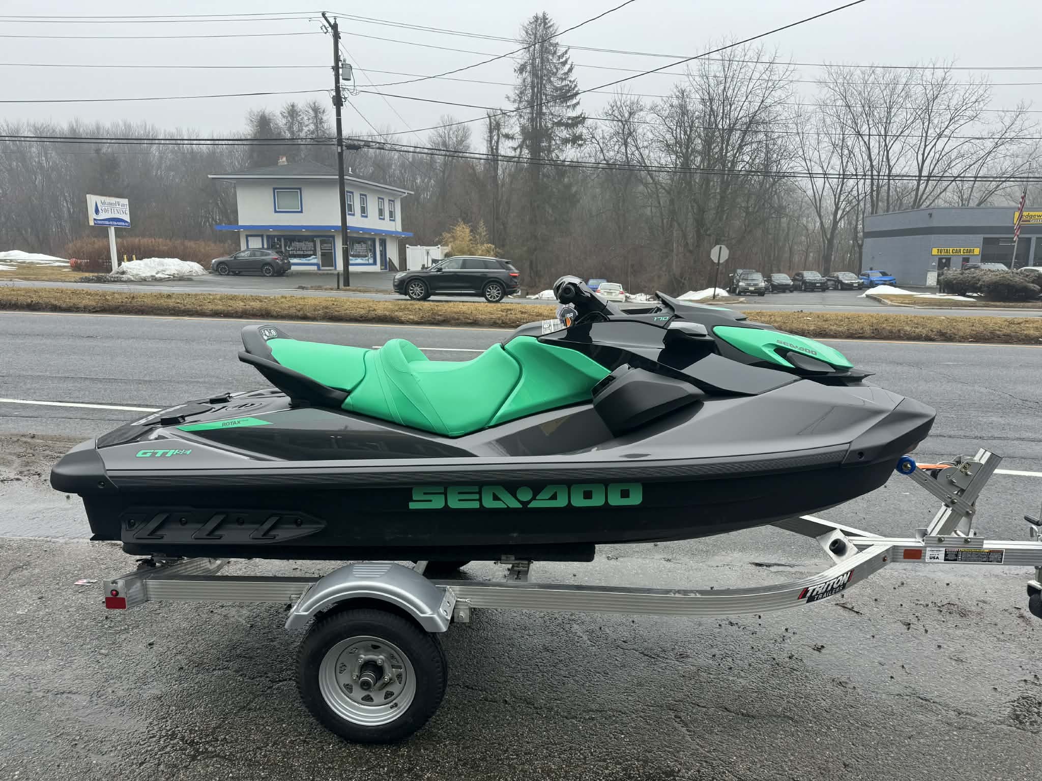 New 2026 Sea-Doo GTI SE 170 + Tech Package, Audio, iDF, iBR