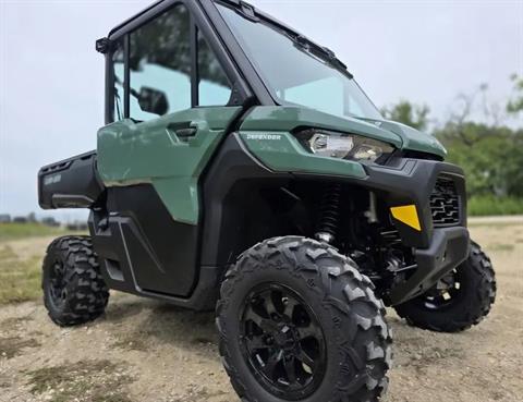 2027 Can-Am Defender DPS CAB HD9