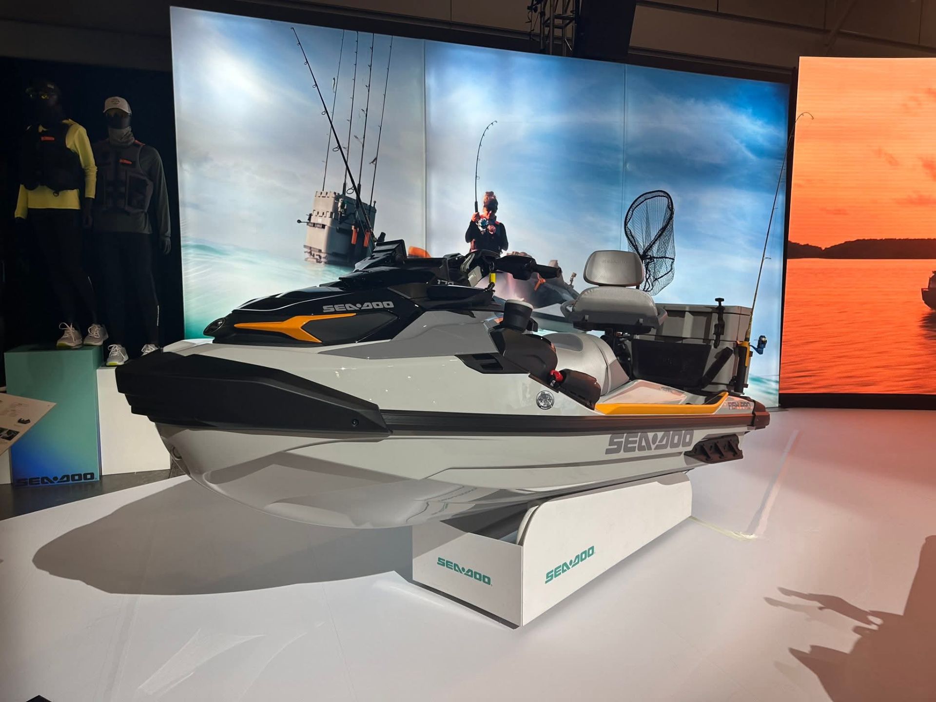 New 2026 Sea-Doo FishPro Trophy 170 Shark Grey / Orange Crush