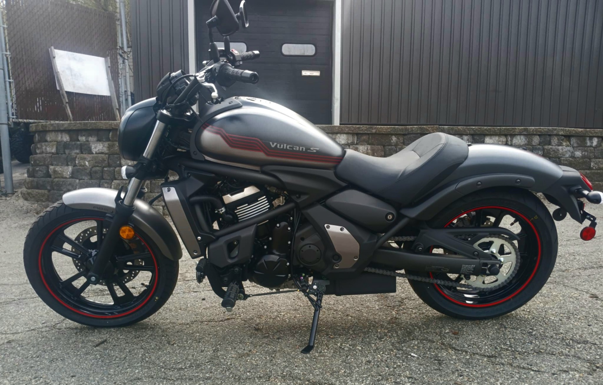 New 2025 Kawasaki Vulcan® S ABS Metallic Matte Graphite Gray