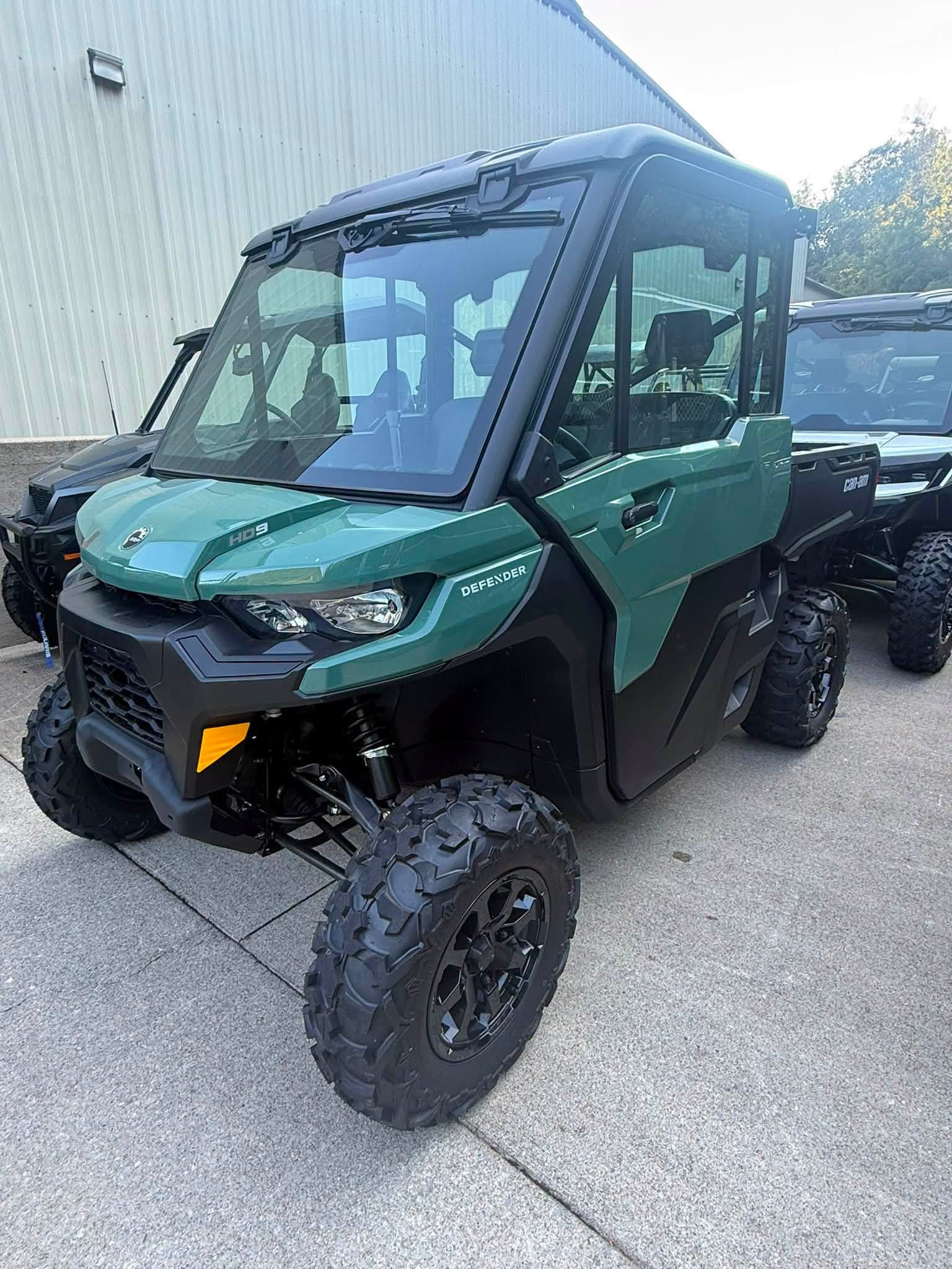 2026 Can-Am™ Defender DPS CAB 3