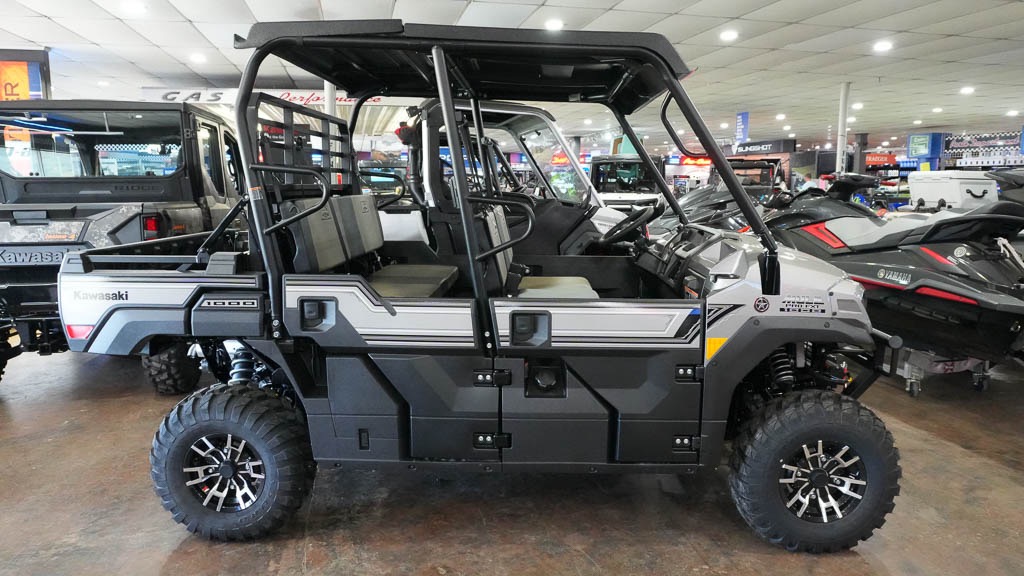 2027 Kawasaki MULE PRO-FXT 1000 LE Ranch Edition 1