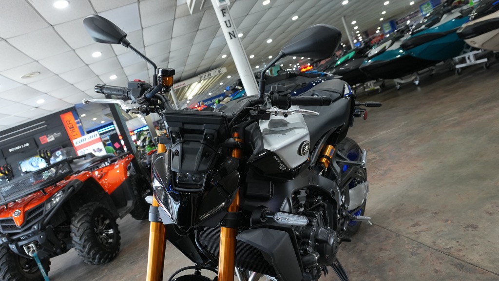2026 Yamaha MT-09 SP 4