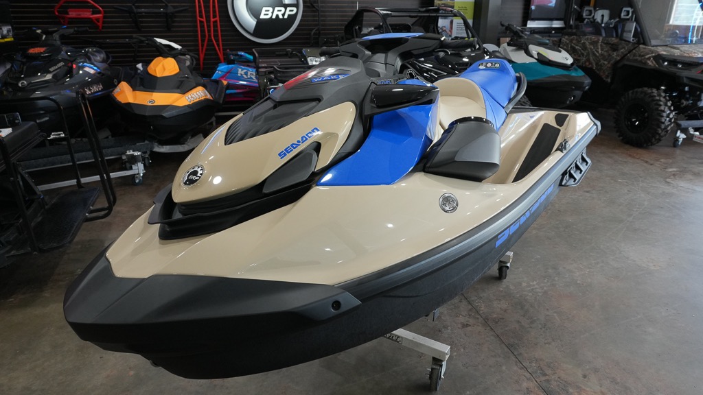 2026 Sea-Doo Wake 170 + BRP Premium Audio, iDF, iBR 7