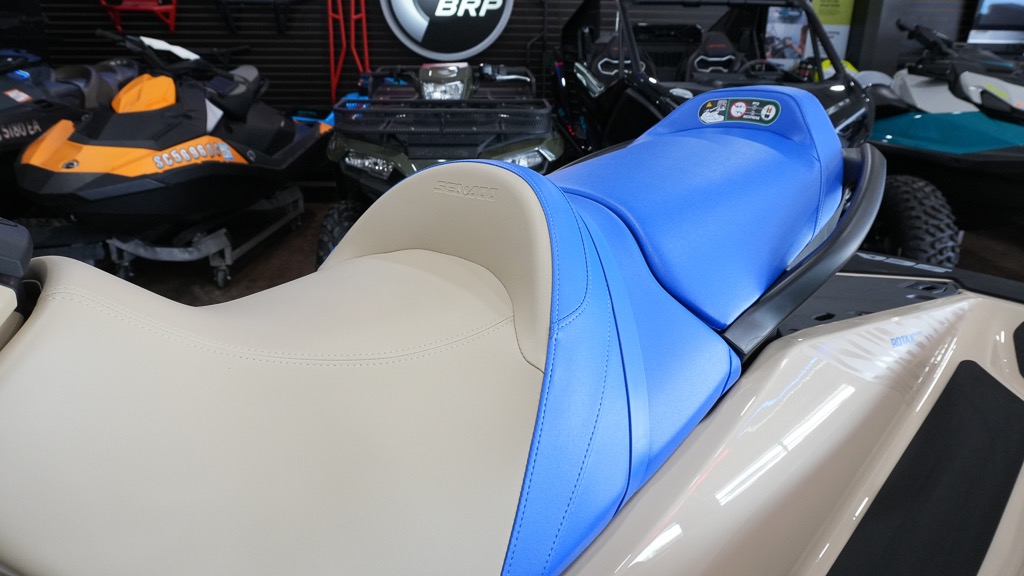 2026 Sea-Doo Wake 170 + BRP Premium Audio, iDF, iBR 9