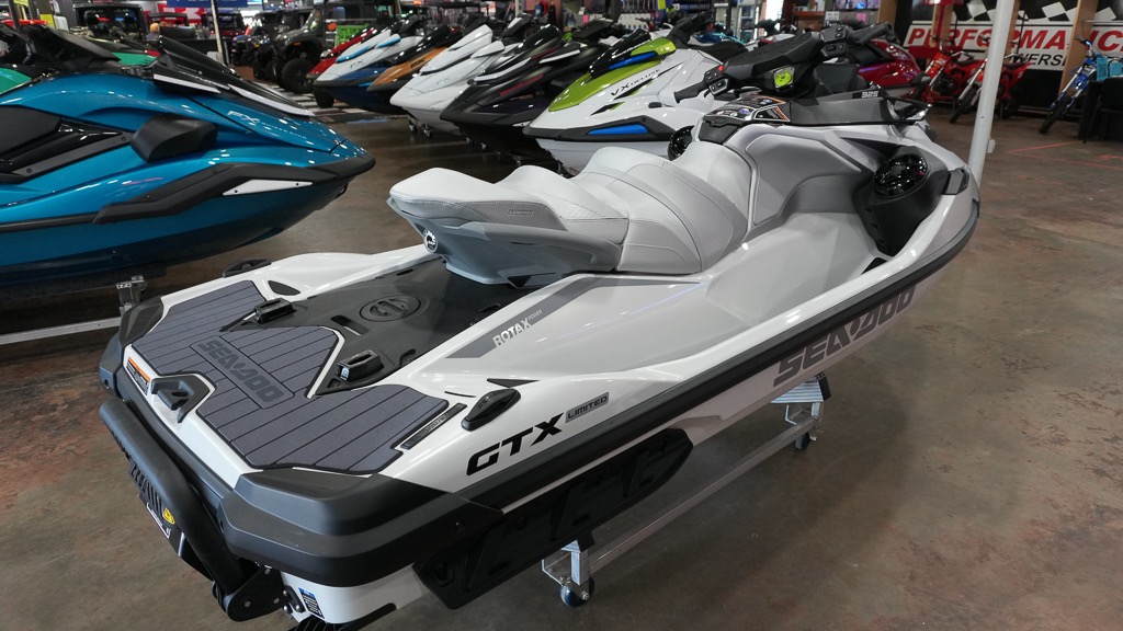 2026 Sea-Doo GTX Limited 325 6