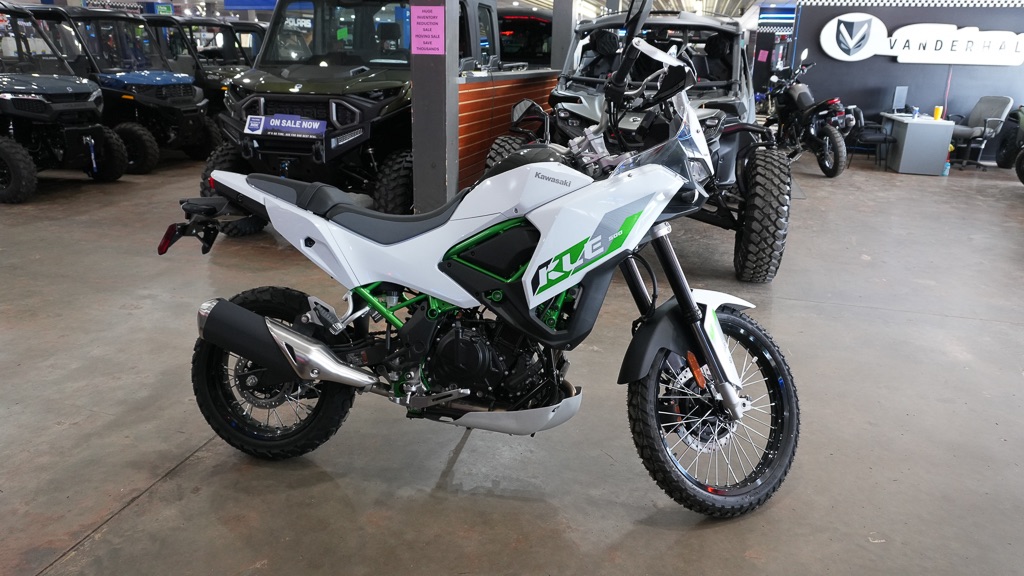 2026 Kawasaki KLE®500 SE ABS 1