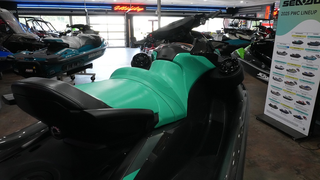 2026 Sea-Doo GTI SE 170 + Tech Package, Audio, iDF, iBR 8