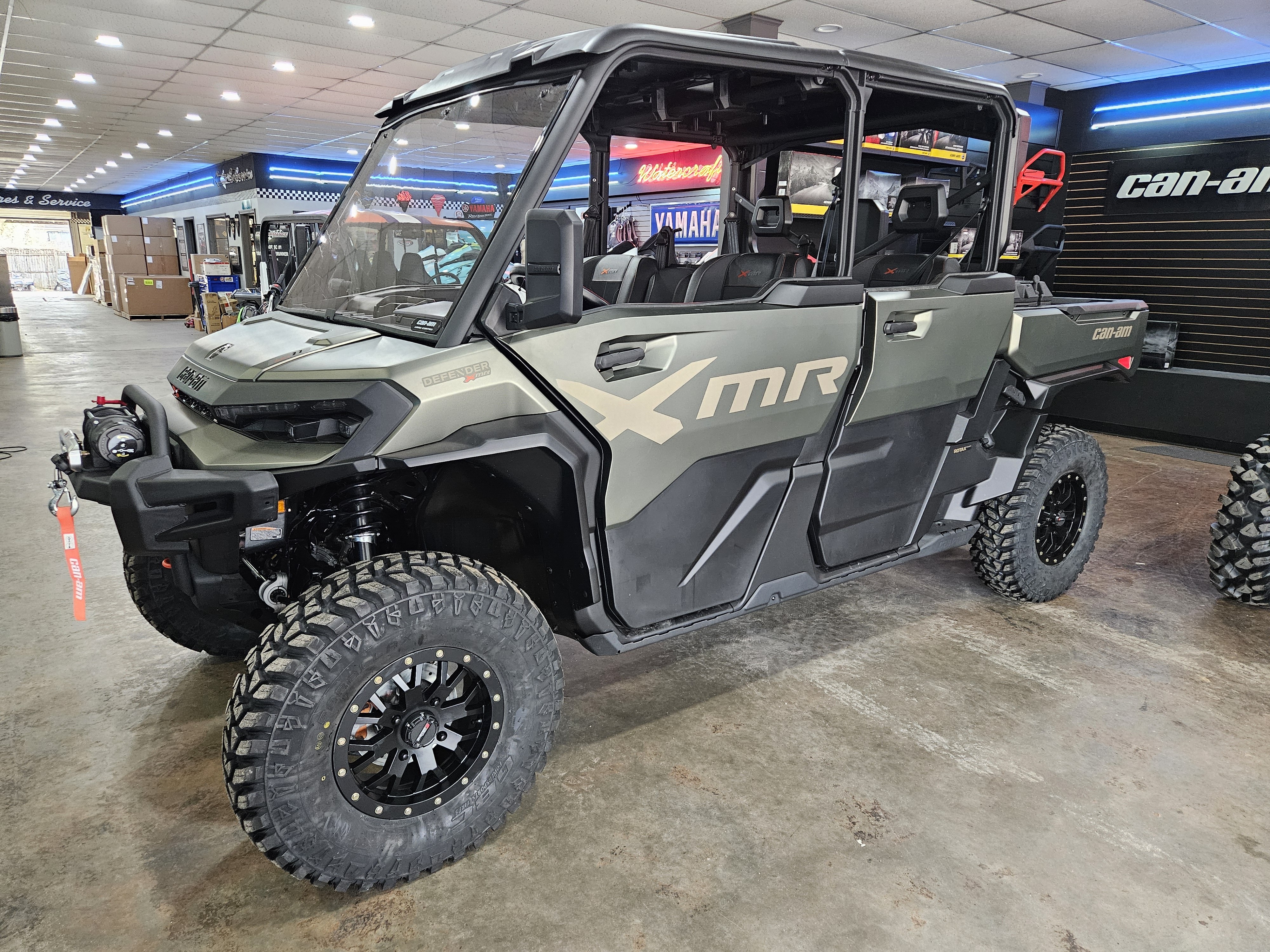 New 2026 Can-Am Defender MAX X MR HD11 With Half-Doors Loft Green