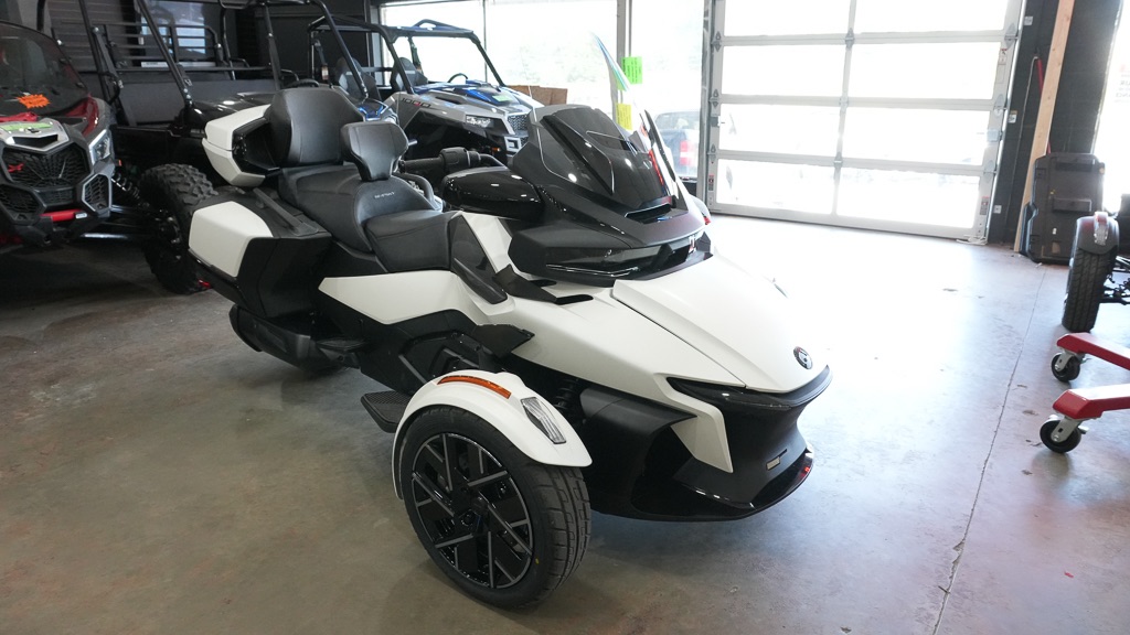 2026 Spyder RT Sea-to-Sky