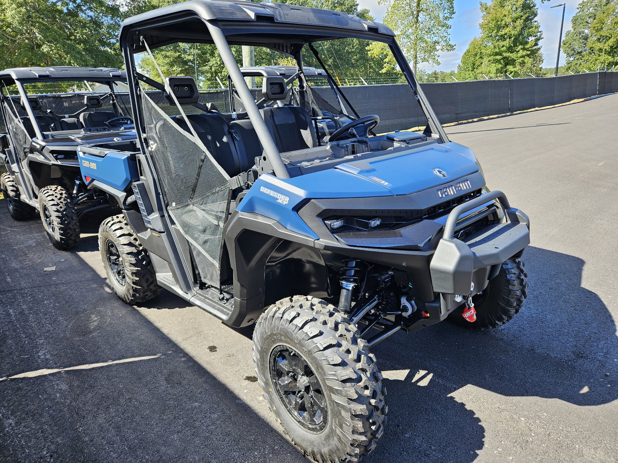2026 Defender XT HD11 with 10.25 in. touchscreen displa
