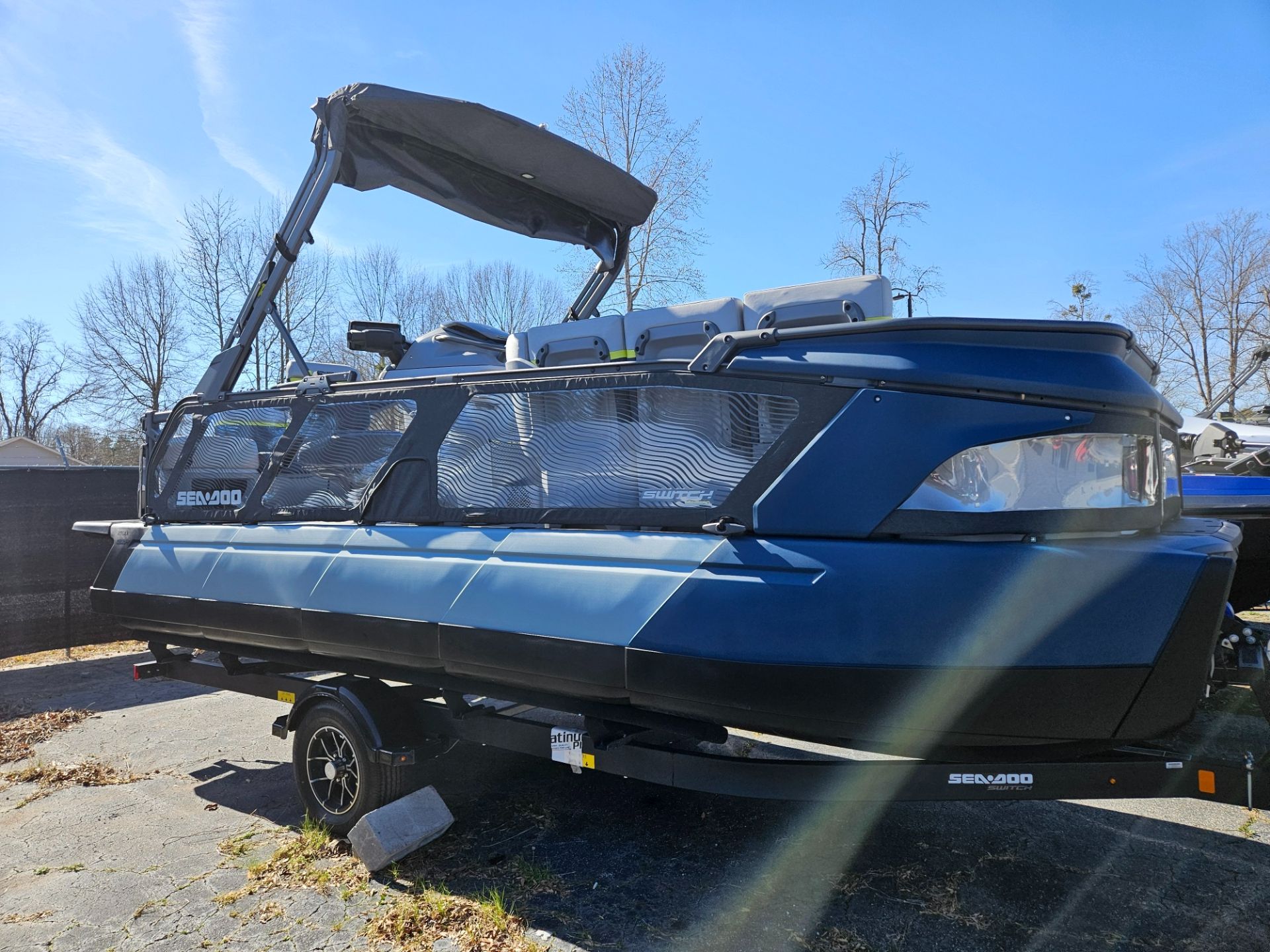 2025 Sea-Doo Switch Cruise photo 2