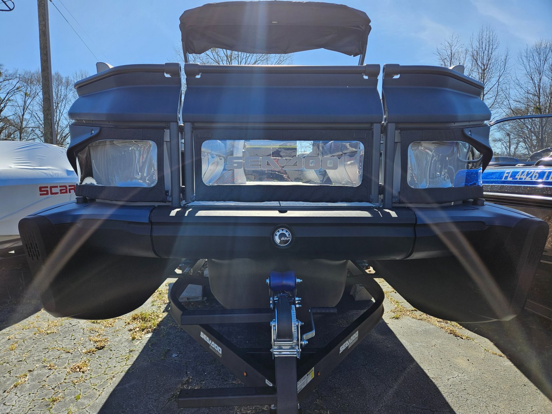 2025 Sea-Doo Switch Cruise photo 3