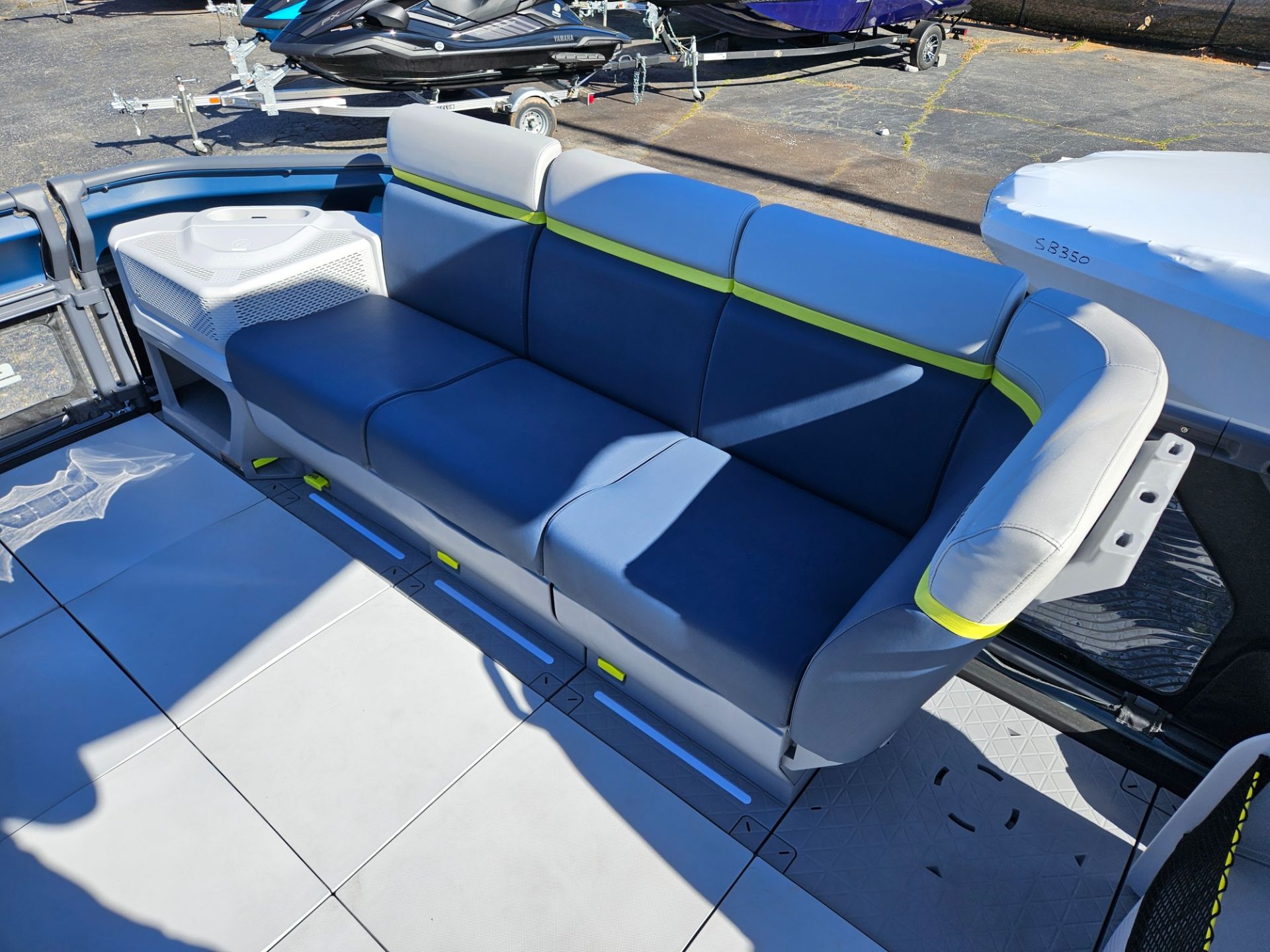 2025 Sea-Doo Switch Cruise photo 5