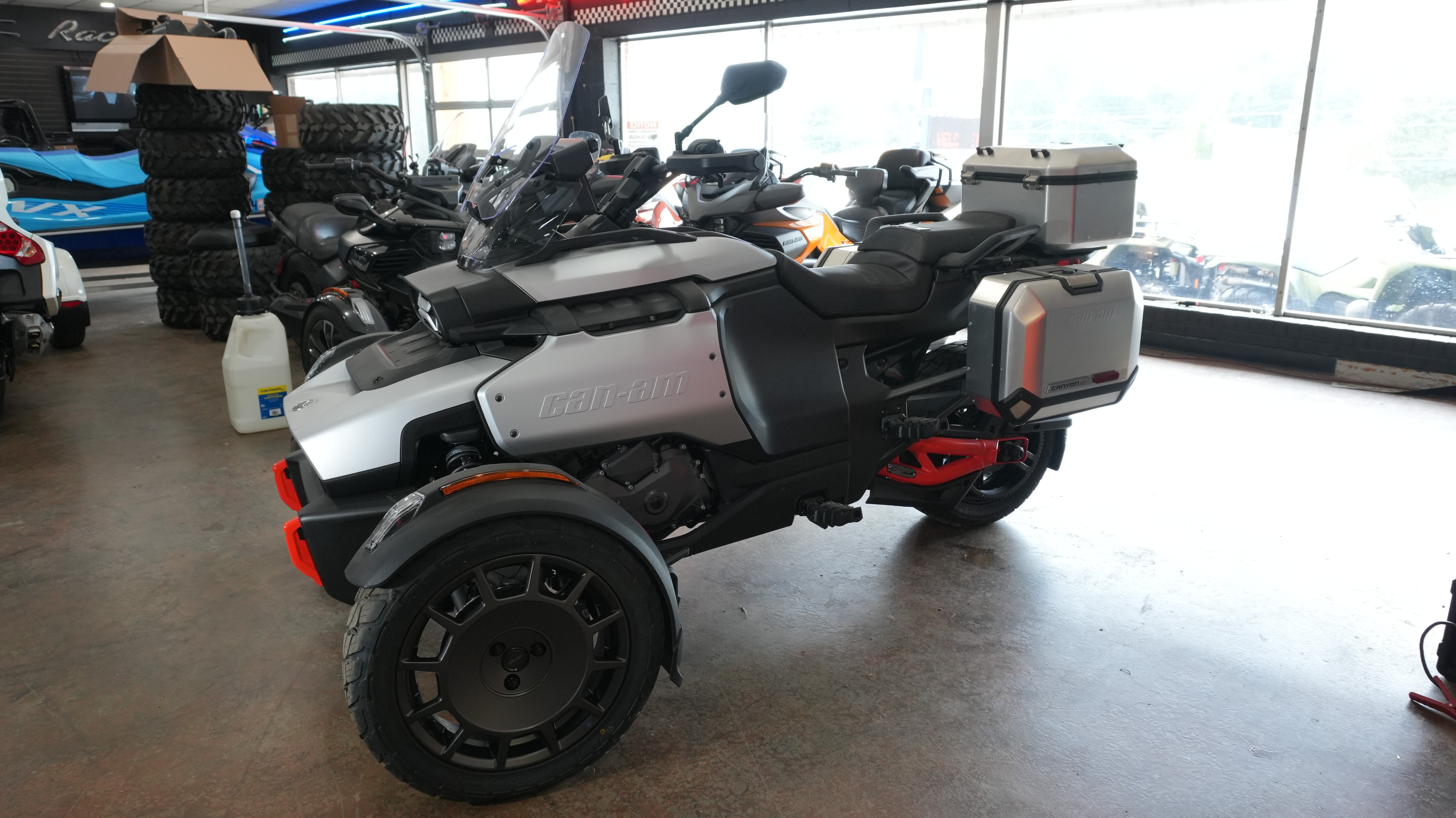 2025 Can-Am™ Canyon XT 3
