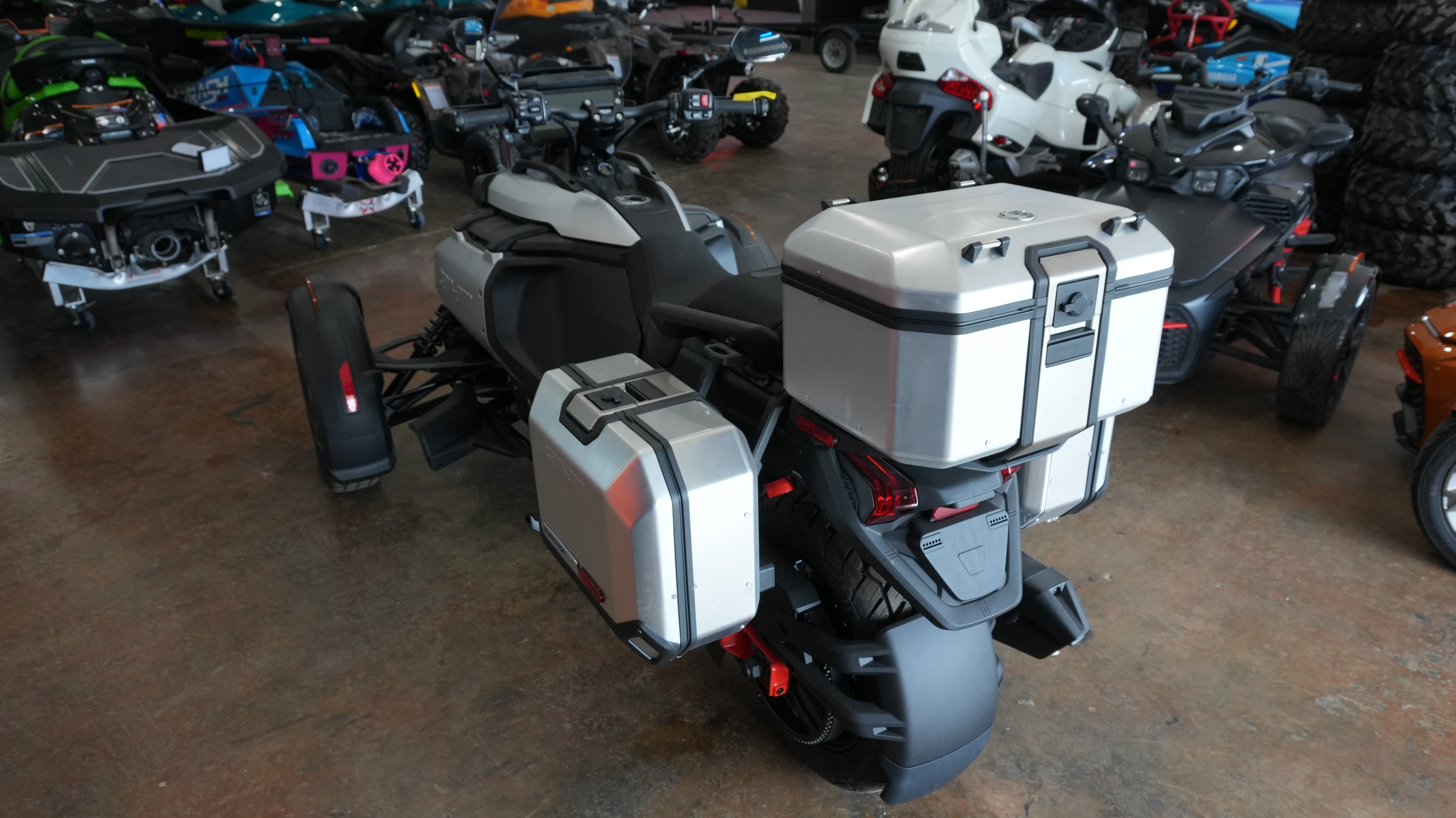 2025 Can-Am™ Canyon XT 5