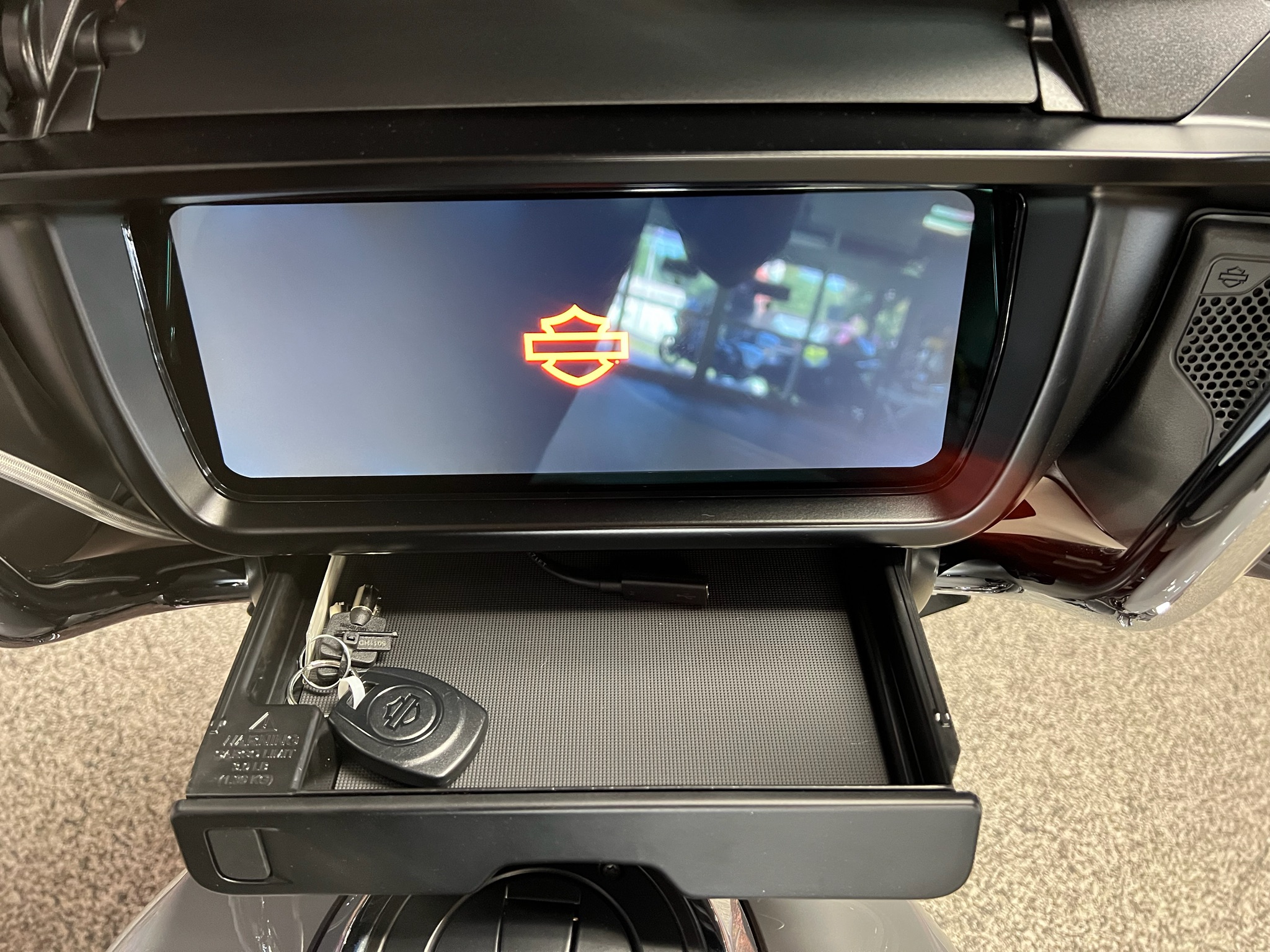 2025 Harley-Davidson Street Glide® 12