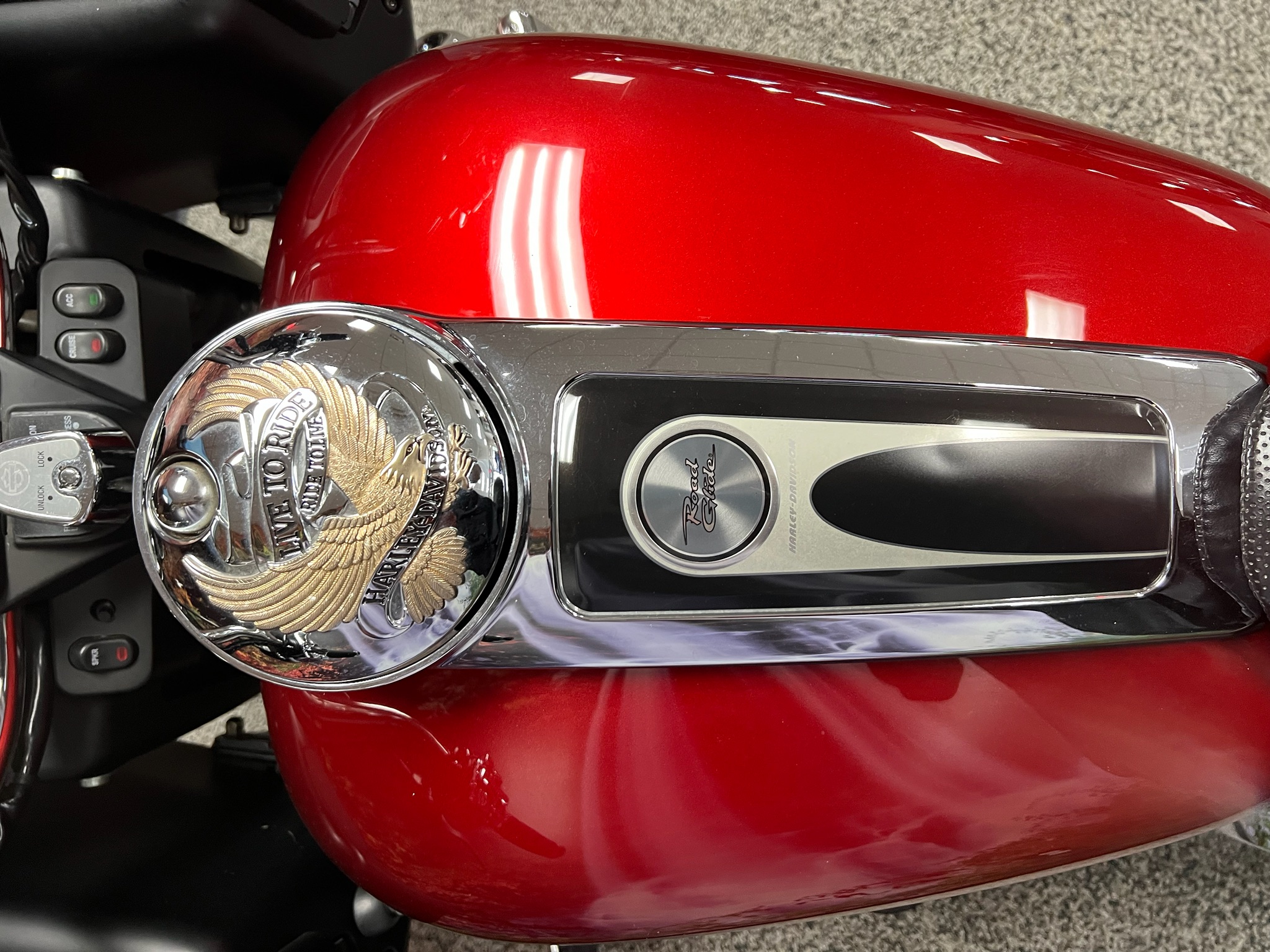 2008 Harley-Davidson Road Glide® 8