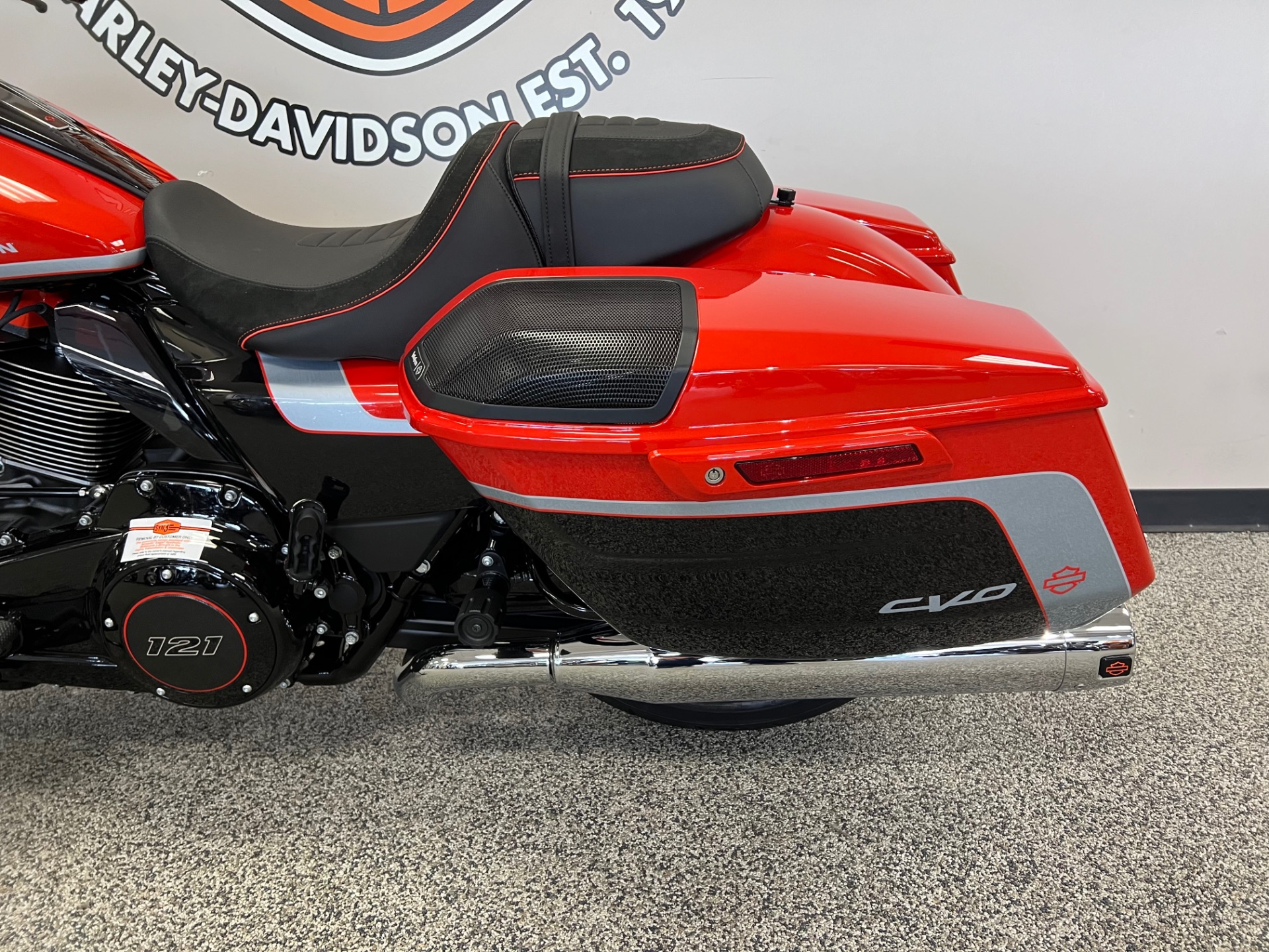 Harley-Davidson ロンT New 2024 Harley-Davidson Road Glide® | Motorcycles in