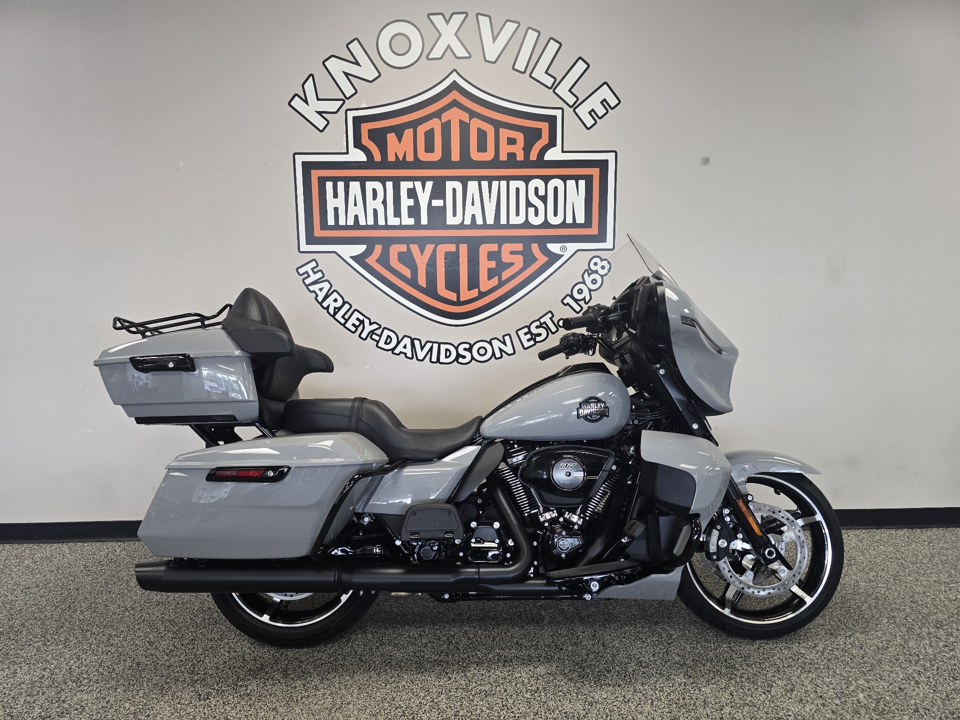 2025 Harley-Davidson Street Glide® Ultra for Sale - Specs